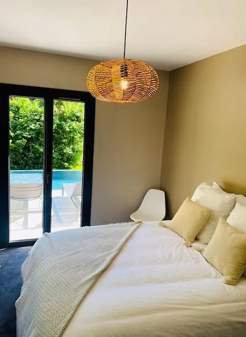 Un Paradis Avec Piscine Au Coeur Du Village Cassis Villa